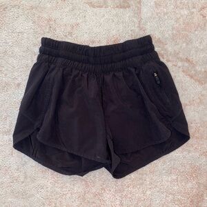 Black lululemon shorts size 4